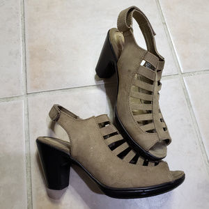 Croft & Barrow Thick Heel Sandals, Sz 7